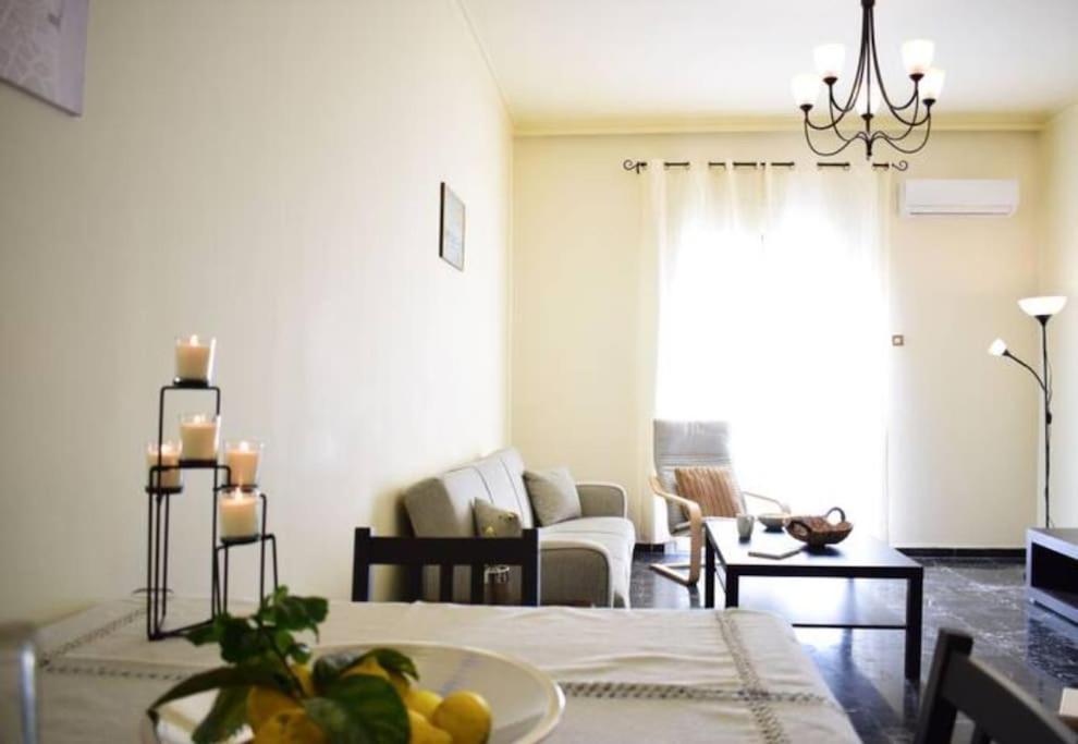 Marble Cool 2-Bedroom Down Town Yard House Kíssamos Eksteriør bilde