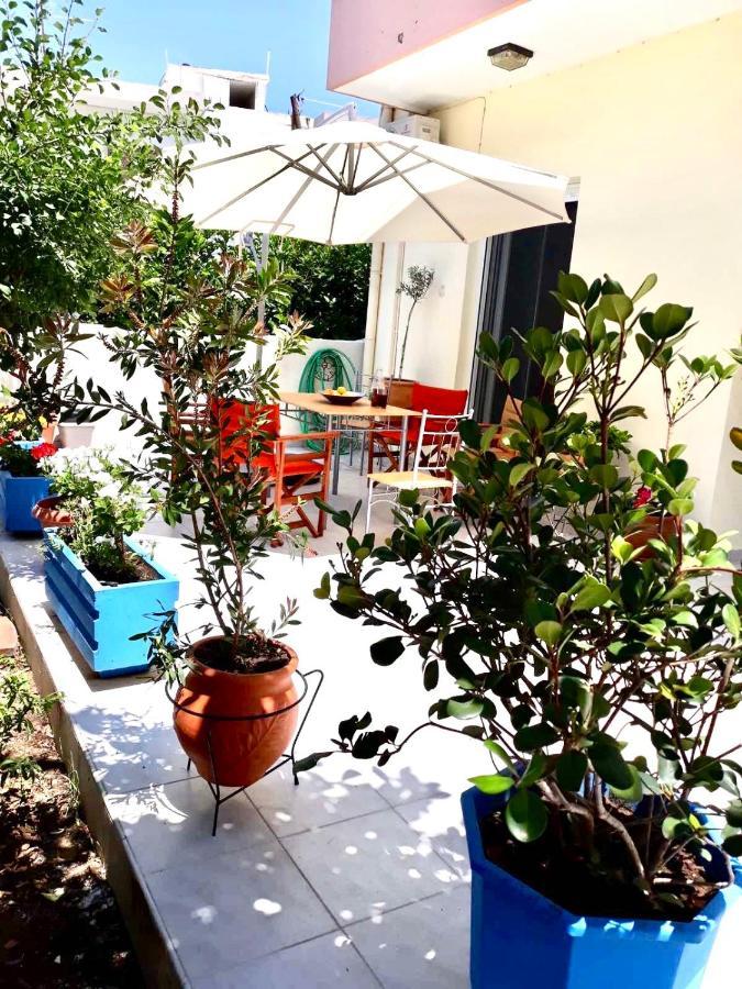 Marble Cool 2-Bedroom Down Town Yard House Kíssamos Eksteriør bilde