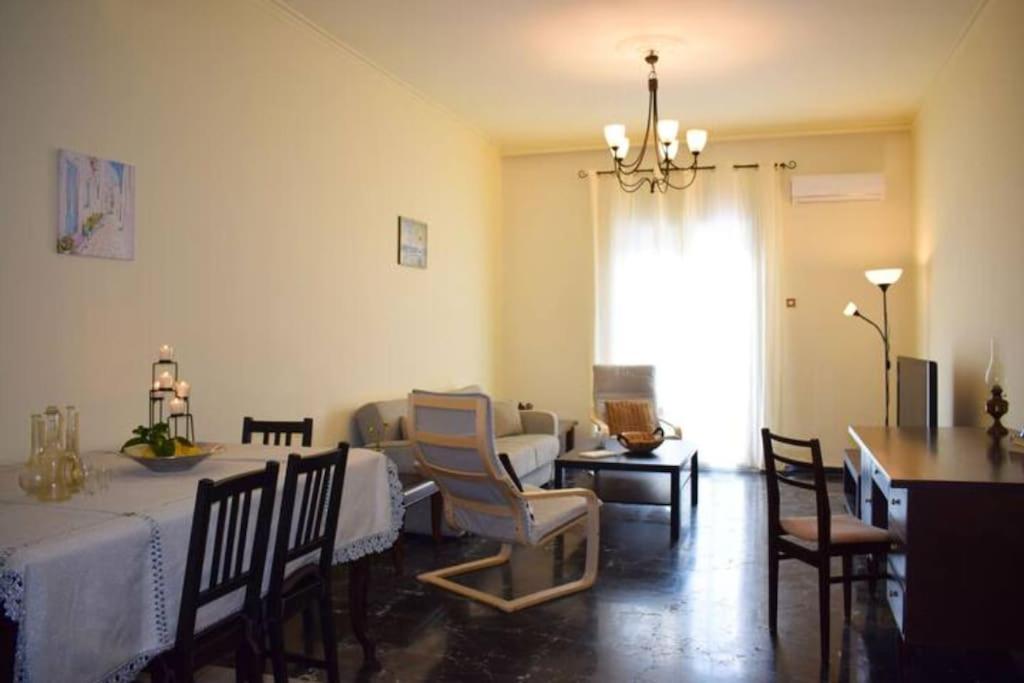 Marble Cool 2-Bedroom Down Town Yard House Kíssamos Eksteriør bilde